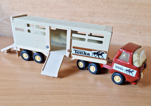 Tonka truck horse box - truck,