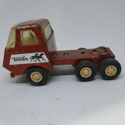 Vintage tonka truck - tonka, horse