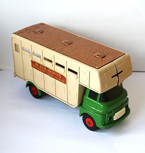 Vintage triang diecast - diecast, horse/
